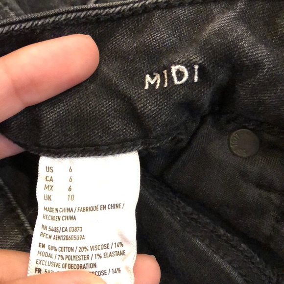 Black washed Jean shorts - Picture 4 of 4